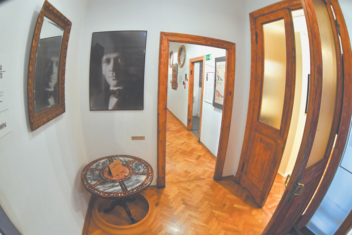 Воланда испортил квартирный вопрос