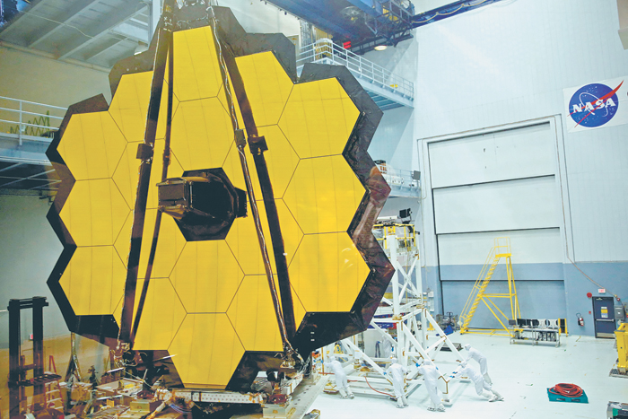 На окраинах наблюдаемой Вселенной открыты необычные гибридные объекты