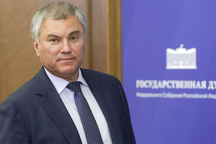 Председатель Государственной думы ФС РФ Вячеслав Володин поздравил НГ с 30-летием 