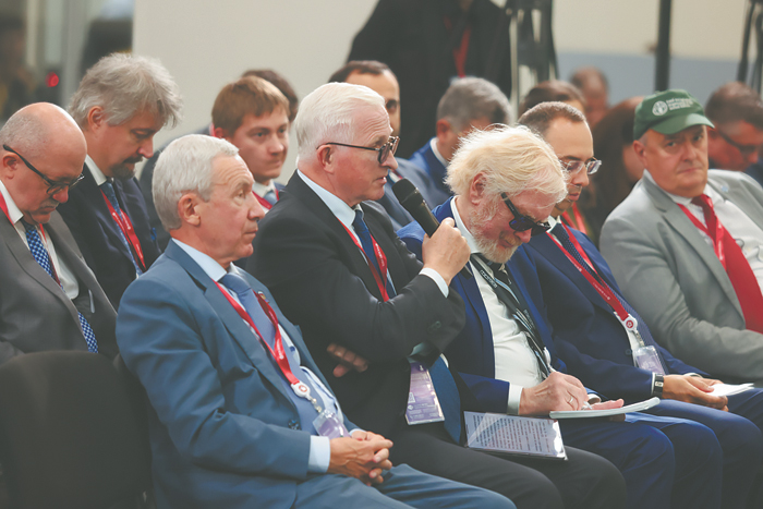 Восстановление инвестиций переносится на 2026 год