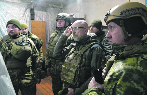 В Украину могут войти иностранные военные