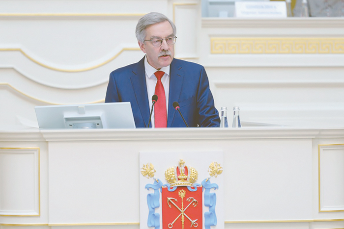 "Яблоко своих "экстремистов" не бросает