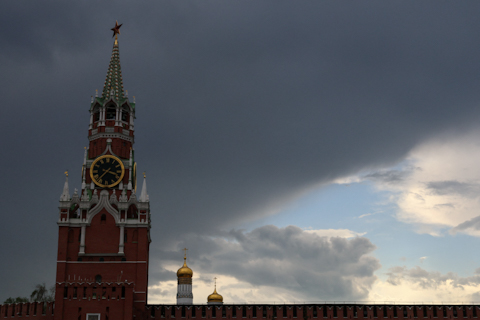 Стране нужно вернуть мирное небо