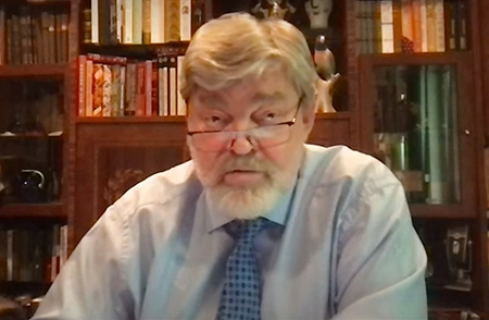 Константин Ремчуков: Минимум до 30-го года Путин будет у власти. 9 лет. Я бы вообще о преемнике сейчас не говорил