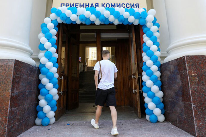 Дисбаланс в образовательной среде способствует дефициту кадров