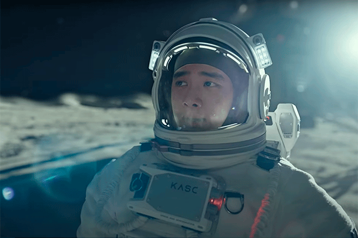 Корейский астронавт на "Луну" свалился