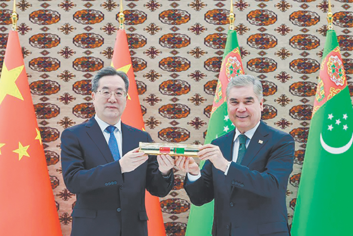 Китай возобновляет борьбу за туркменский газ