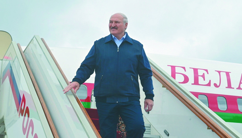 Сверхъядерное оружие поможет Лукашенко остаться вечным президентом