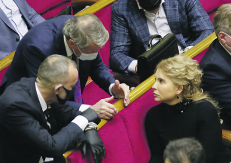 Тимошенко готова опять стать премьером Украины