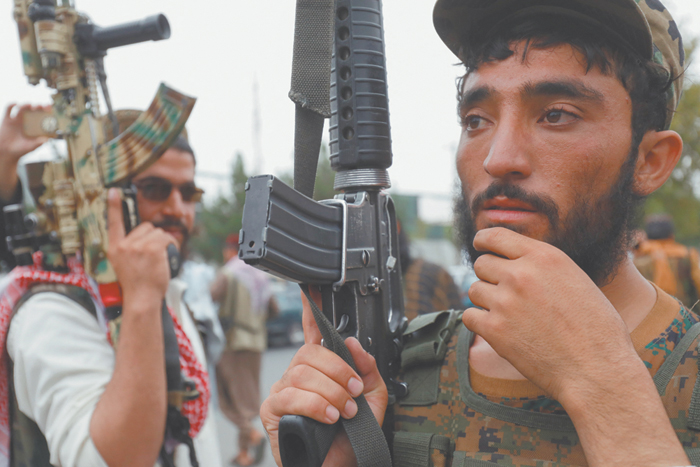 Талибы ищут в Афганистане "агентов КГБ" из России и Белоруссии