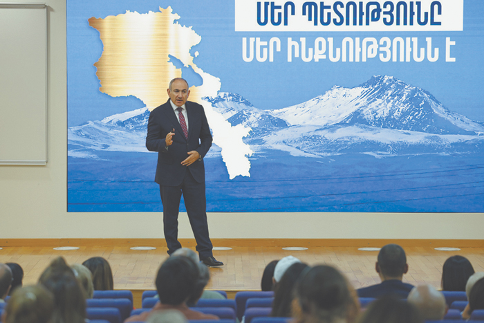 До конца июля Пашинян "раскулачит" опального миллиардера