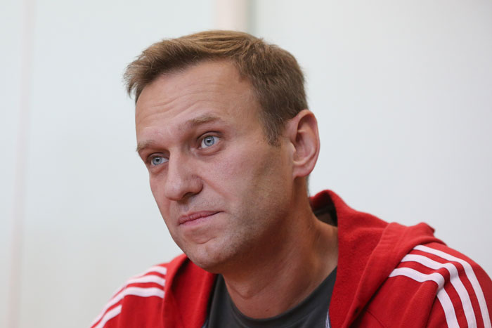 Команда Навального митингами больше не занимается