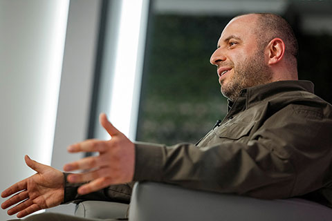 Призывников-эмигрантов заманивают в Украинский легион особыми условиями