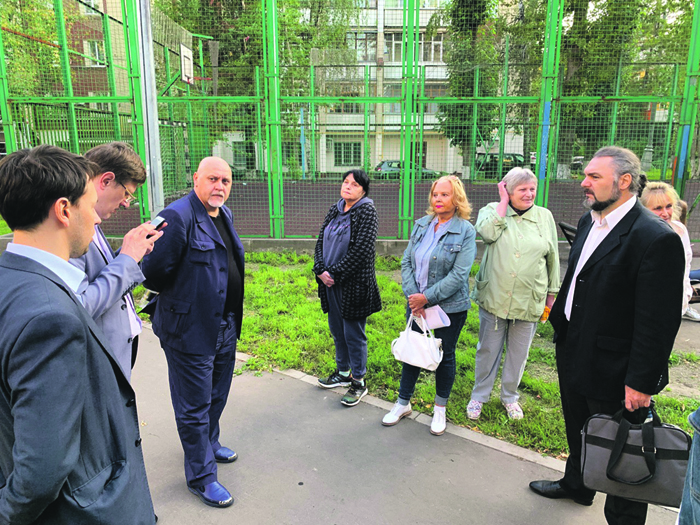 Коммунисты надеются на дивиденды от Навального