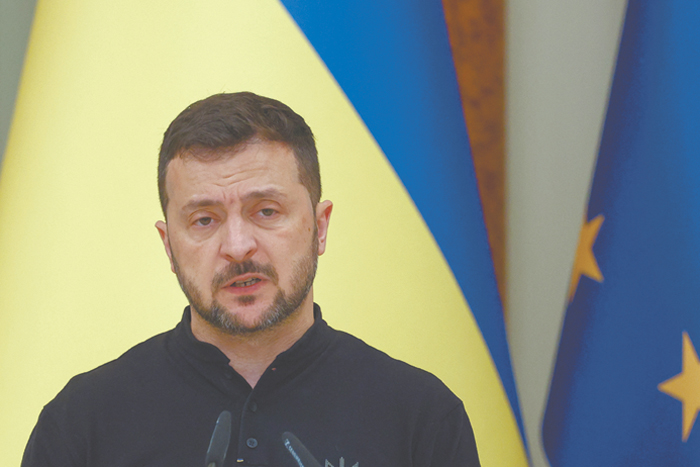Зеленский запутался в сценариях урегулирования