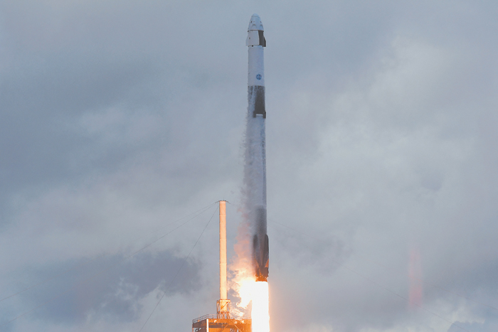 В гонке – орбитальные тяжеловозы