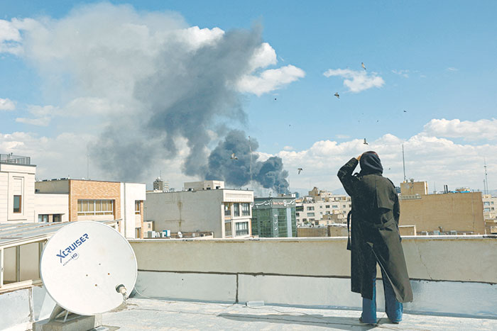 На смену великому аятолле пришел коллективный орган власти