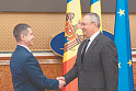 Бухарест предлагает Кишиневу военную защиту