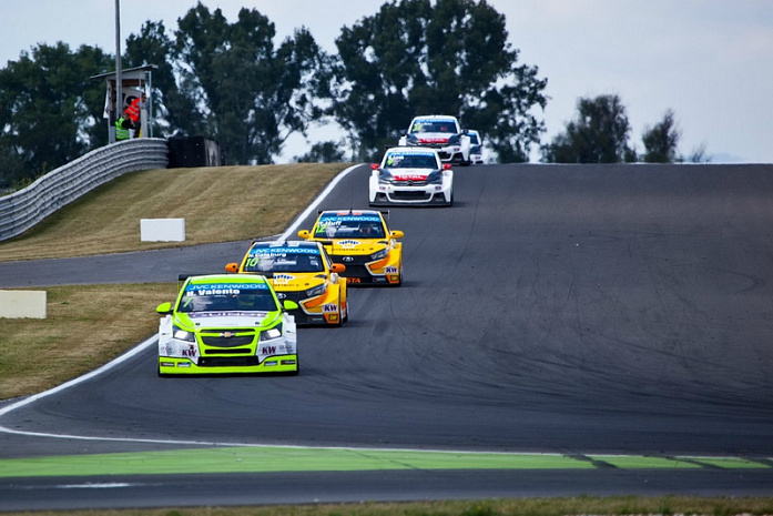 wtcc, гонки, туринг, ситроен, лада, хафф, словакия