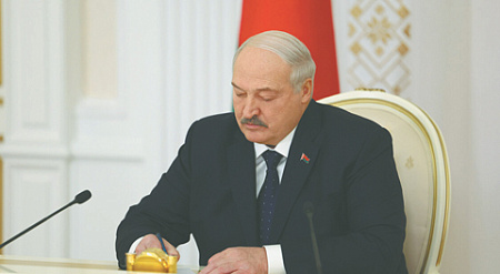 белоруссия, лукашенко, указ, комиссия по защите прав абитуриентов, система контроля знаний, высшее образование, работа, подростки