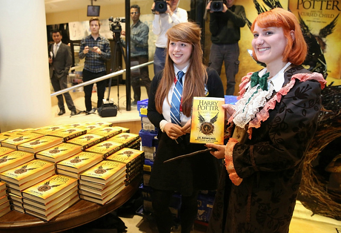 гарри поттер, книга, пьеса, премьера, джоан роулинг