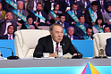Активность <b>Назарбаев</b>а напоминает избирательную кампанию