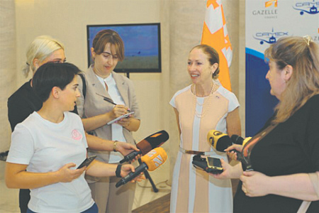 грузия, грузинская мечта, конфликт, посольство, сша, нпо, справедливые выборы