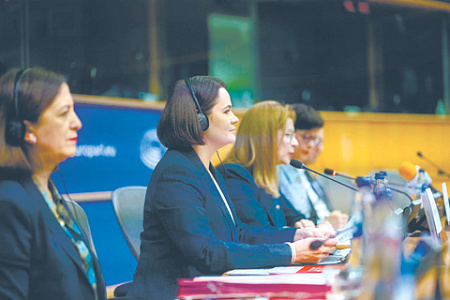 белорусская оппозиция, эмигранты, позитивная альтернатива для новой беларуси, тихановская, евроинтеграция, социология, одкб, рф