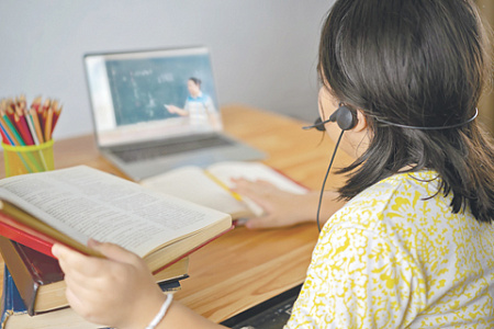 ситема образования, недофинансирование, родители, егэ, траты на репетиторов