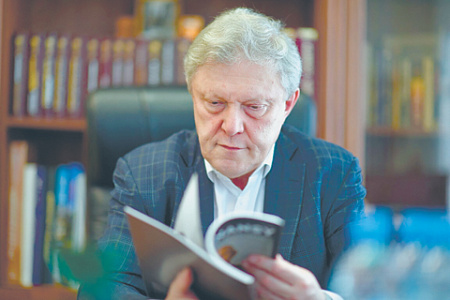 партия яблоко, явлинский, думская кампания, свободный интернет, борьба против блокировок сети и мессенджеров, протестный электорат, электорат, критика кпрф