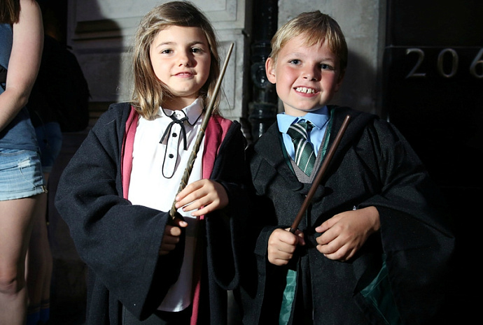 гарри поттер, книга, пьеса, премьера, джоан роулинг