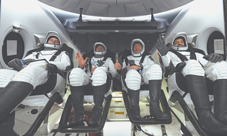 SpaceX, Илон Маск, Crew Dragon-6, космос