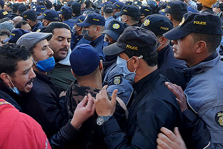 тунис, массовые протесты, пандемия, коронавирус, ограничения, президент, антисемитизм, верующие евреи