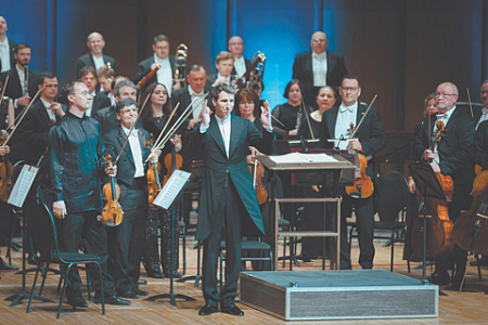 большой симфонический оркестр, главнй дирижер, арсений ткаченко, интервью, севастопольский театр, опера дуэнья