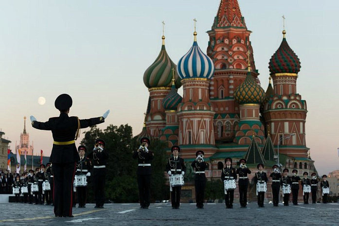 россия, москва, красная площадь, спасская башня, военные оркестры, мирей матье