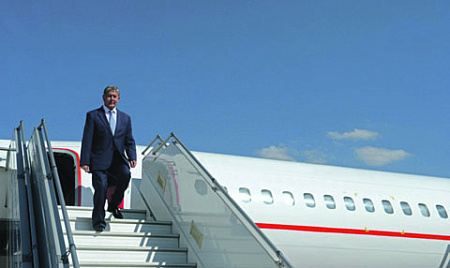 киргизия, политический кризис, жээнбеков, атамбаев