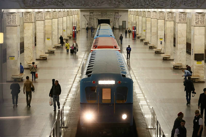 москва, метро, парад, выставка, день рождения