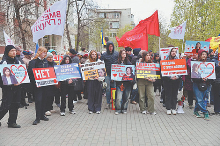 молдавия, протесты, выборы, голосование, подростки, пропаганда, соцопросы, политика, скандалы