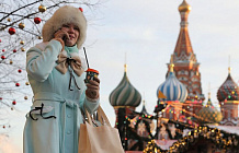 Москва принаряжается к Новому году