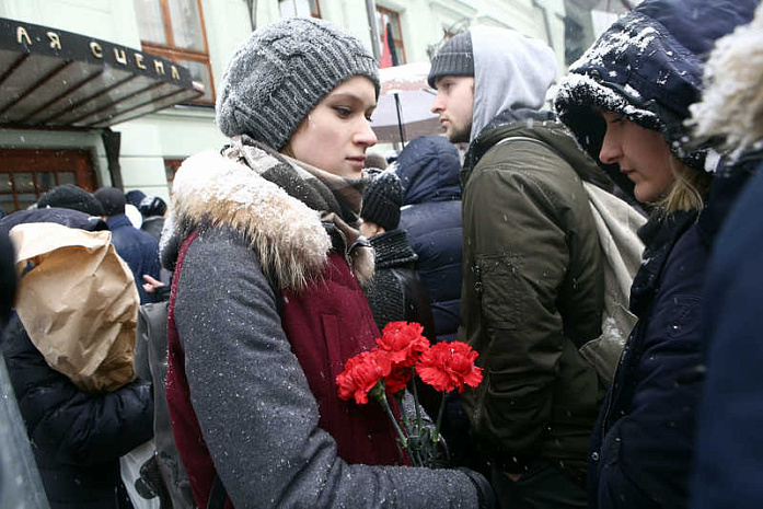 табаков, прощание