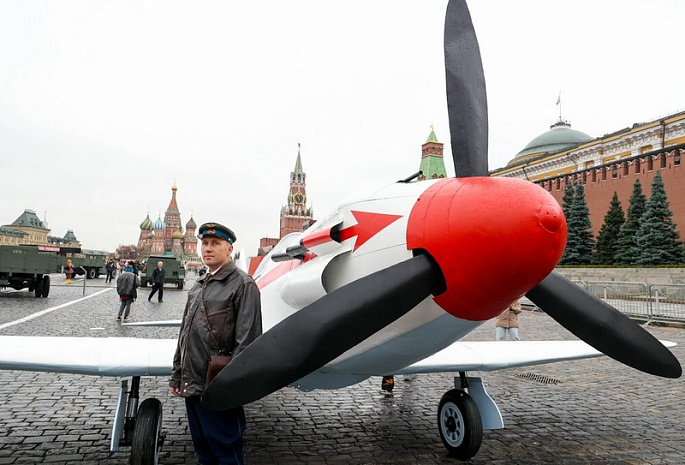 россия, москва, красная площадь, город живых историй, экспозиция, история, парад