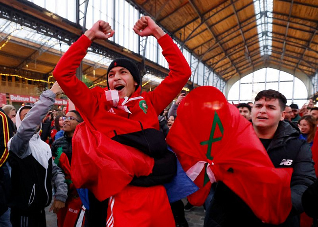 футбол, болельщики, марокко, победа, празднование, беспорядки