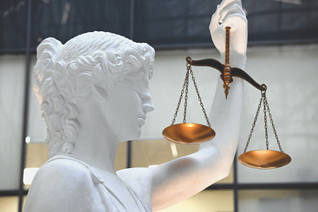 суд, обвинение, адвокаты, недопустимые доказательства, следствие, право, закон
