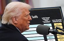 Трамп ввел тарифы против всего мира
