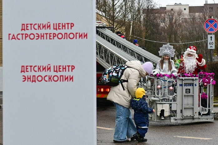 россия, москва, новый год, дед мороз, десант, детская больница