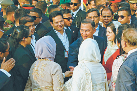 иран, внешняя политика, помощь соседям, бангладеш, мальдивы, шри ланка, энергетический кризис, импорт энергоресурсов, иран. ормузский пролив