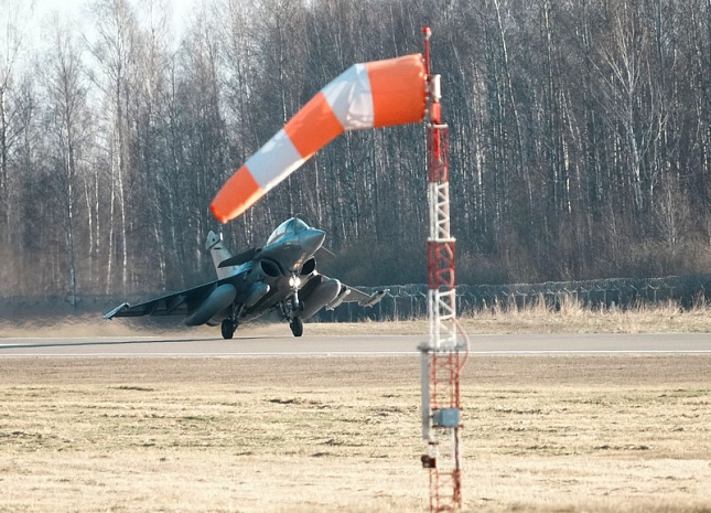 нато, прибалтика, латвия, авиация, патрулирование, Rafale 