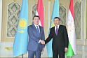 Таджикистан поделился <b>водой</b> с Казахстаном