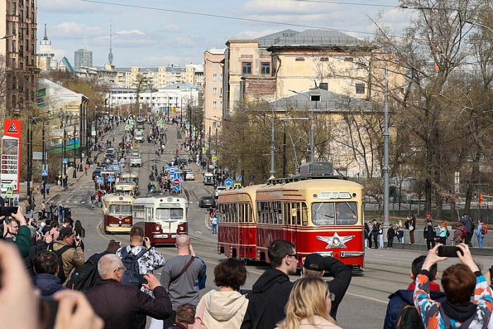 москва, трамваи, парад