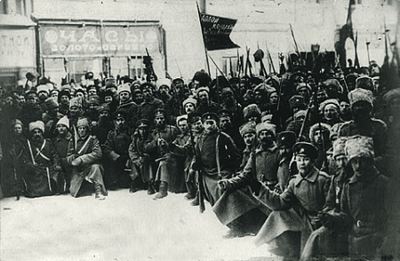 власть, президент, рейтинги, доверие, социальное государство, истлрия, революция, экономическая политика, ленин
